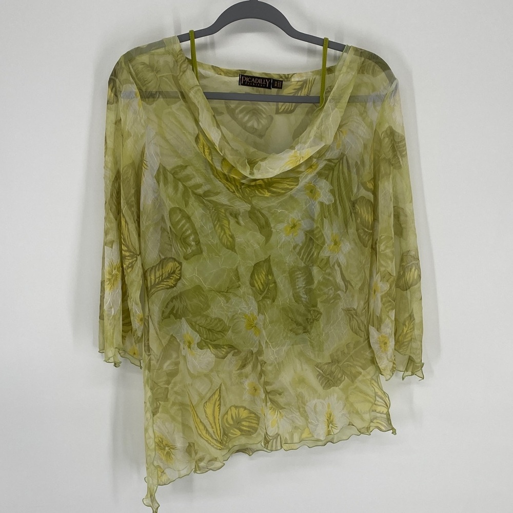 Picadilly Fashion Light Green Floral Sheer Blouse Size Medium
